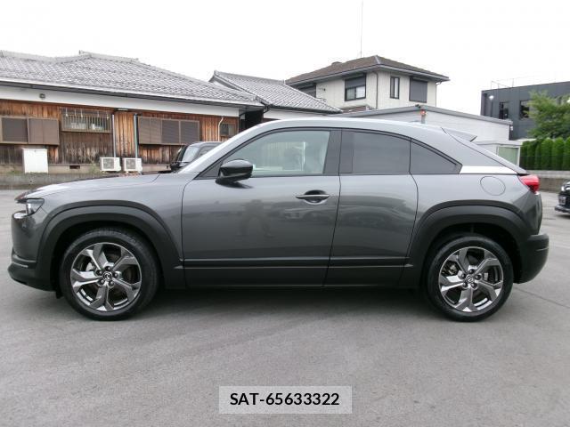 Mazda MX-30 2020-09 7800535-10