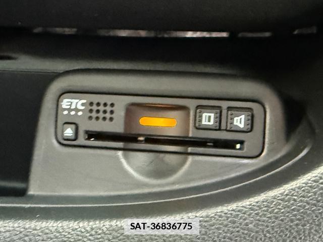 Honda N-ONE 2018-04 7796388-15