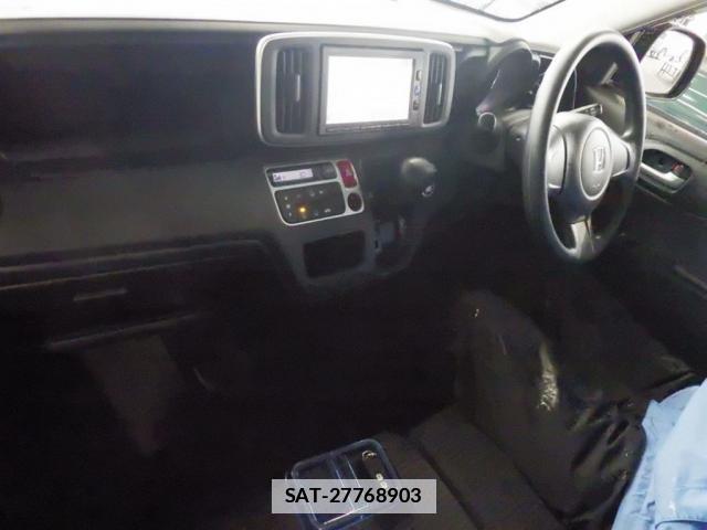 Honda N-ONE 2017-08 7797117-2