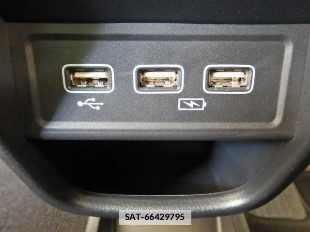 Honda N-ONE 2024-09 7810864-5