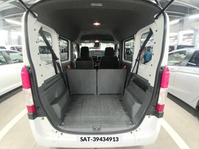 Honda N-VAN 2020-02 7797153-7