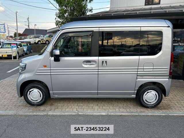 Honda N-VAN 2021-04 7803234-4