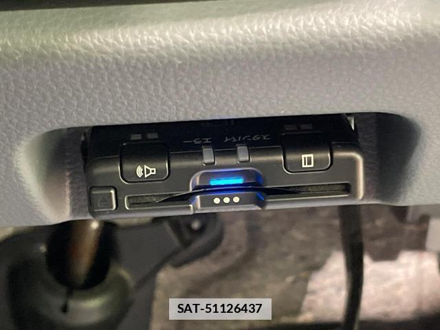 Honda N-VAN 2019-07 7809698-4