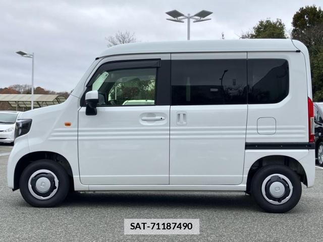Honda N-VAN 2025-06 7809892-1