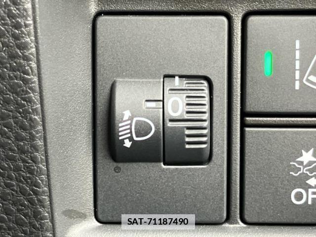 Honda N-VAN 2025-06 7809892-16