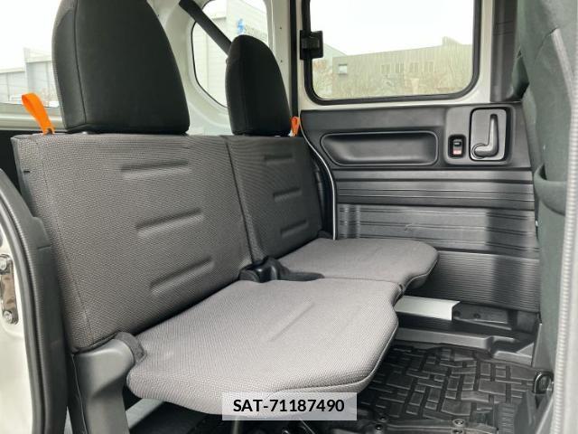 Honda N-VAN 2025-06 7809892-4