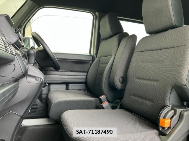 Honda N-VAN 2025-06 7809892-5