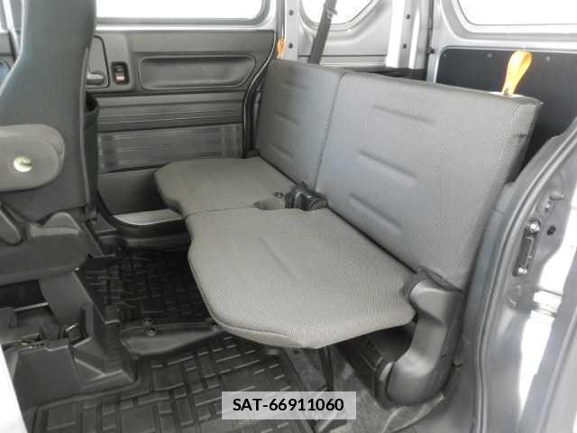 Honda N-VAN 2020-07 7810779-14
