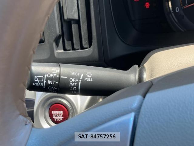Honda N-WGN 2013-12 7794789-14