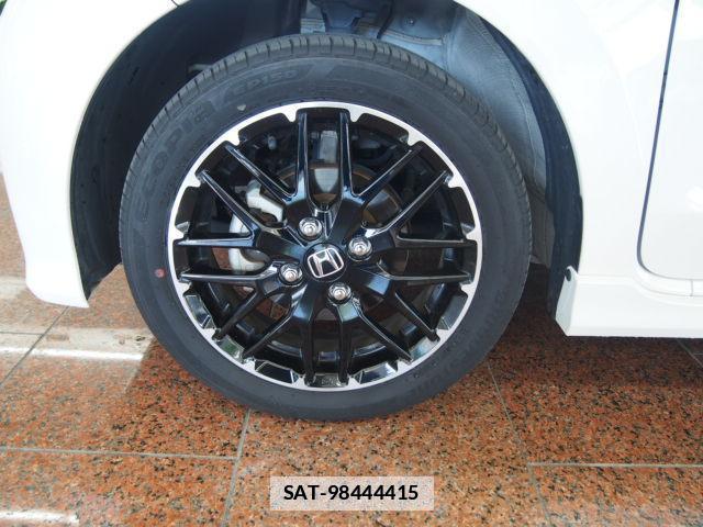 Honda N-WGN 2023-12 7805541-8