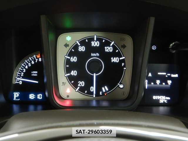Honda N-WGN 2022-12 7810870-12