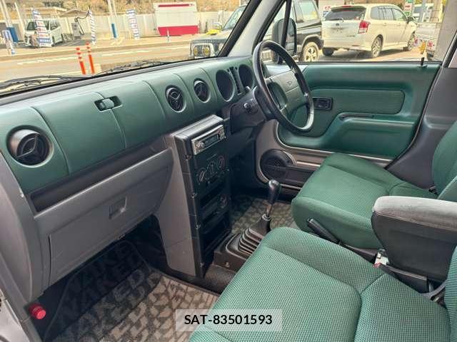 Daihatsu NAKED 2000 7808369-10