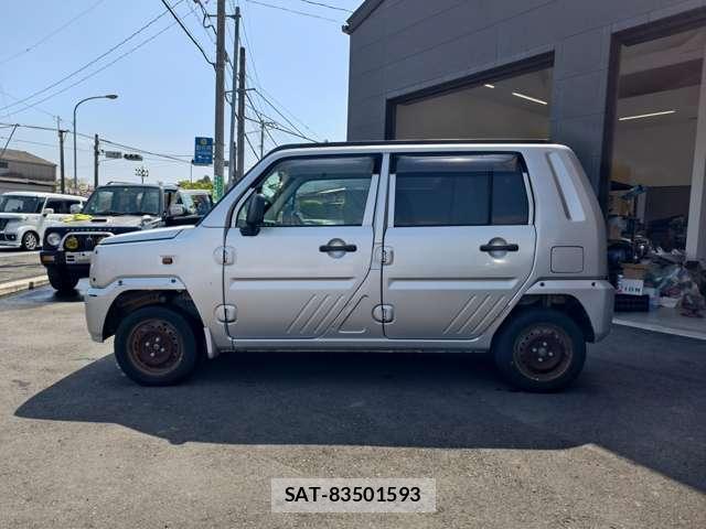 Daihatsu NAKED 2000 7808369-4
