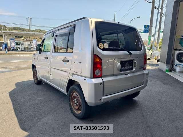 Daihatsu NAKED 2000 7808369-5