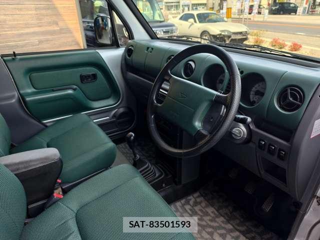 Daihatsu NAKED 2000 7808369-9