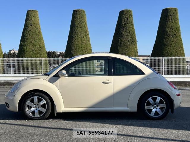 VolksWagen NEW BEETLE 2008-03 7803909-12