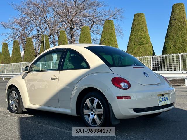 VolksWagen NEW BEETLE 2008-03 7803909-3