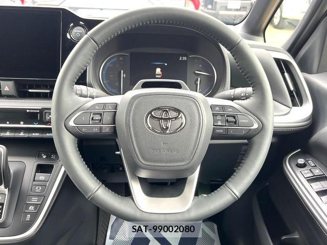 Toyota NOAH 2025-01 7793090-12