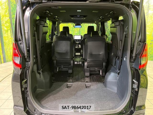 Toyota NOAH 2022-02 7793311-10