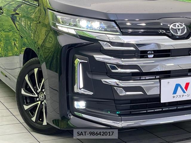 Toyota NOAH 2022-02 7793311-12
