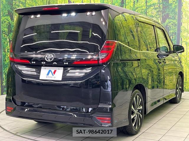 Toyota NOAH 2022-02 7793311-16