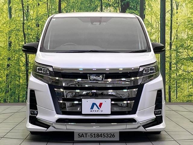 Toyota NOAH 2017-11 7794273-15