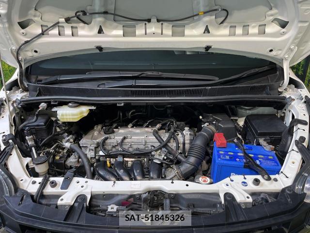 Toyota NOAH 2017-11 7794273-19