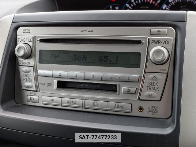 Toyota NOAH 2009-04 7795329-12