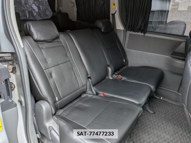 Toyota NOAH 2009-04 7795329-15