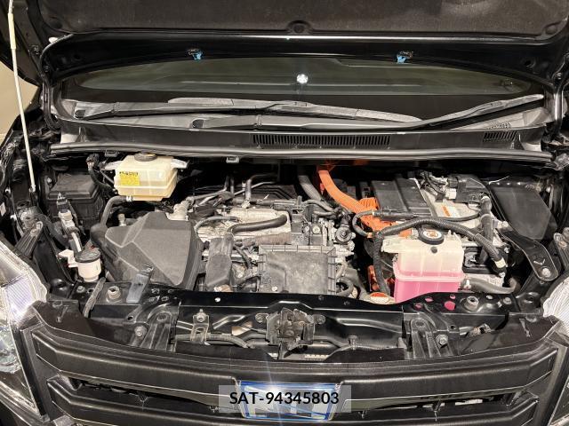 Toyota NOAH 2017-01 7795419-8