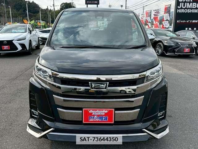 Toyota NOAH 2021-06 7795833-3