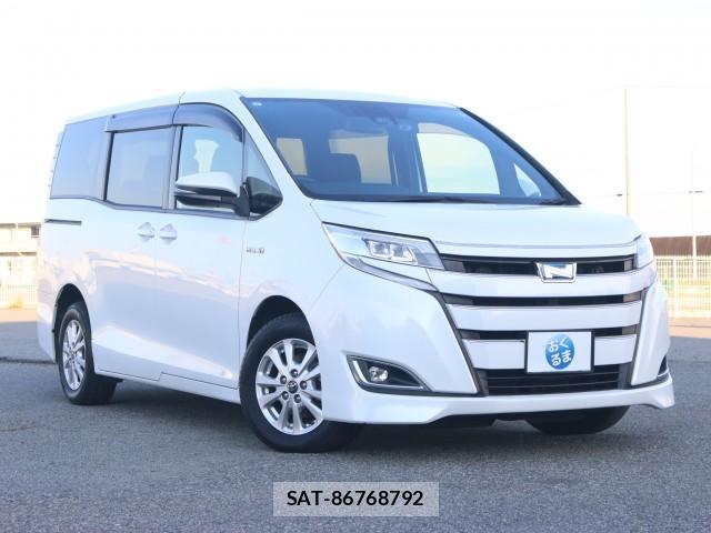 Toyota NOAH 2017-11 7796318-11