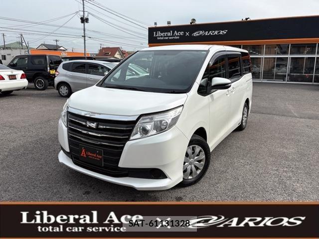 Toyota NOAH 2015-03 7796648-0