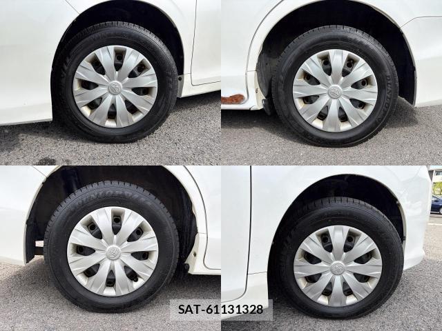 Toyota NOAH 2015-03 7796648-5