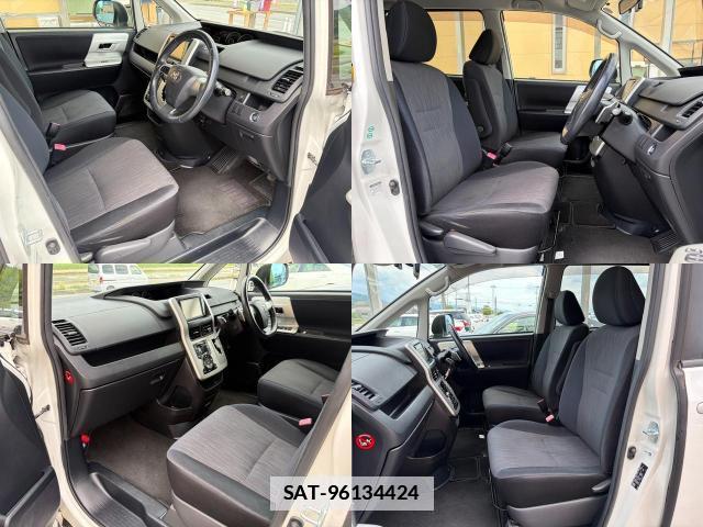 Toyota NOAH 2011-02 7796849-8