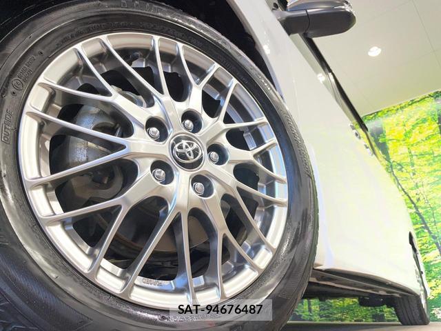 Toyota NOAH 2021-06 7796870-12