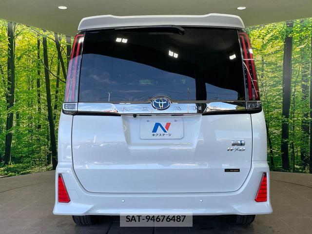 Toyota NOAH 2021-06 7796870-15