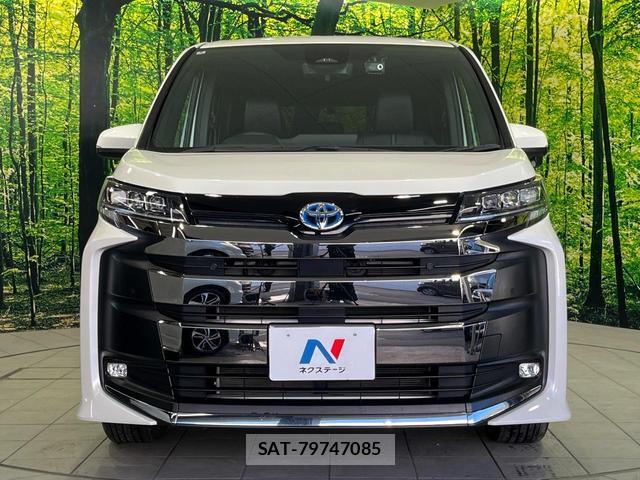 Toyota NOAH 2022-03 7797438-14
