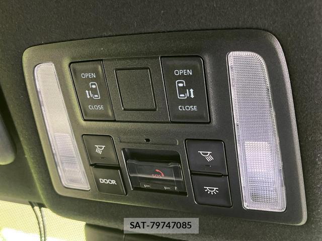 Toyota NOAH 2022-03 7797438-2