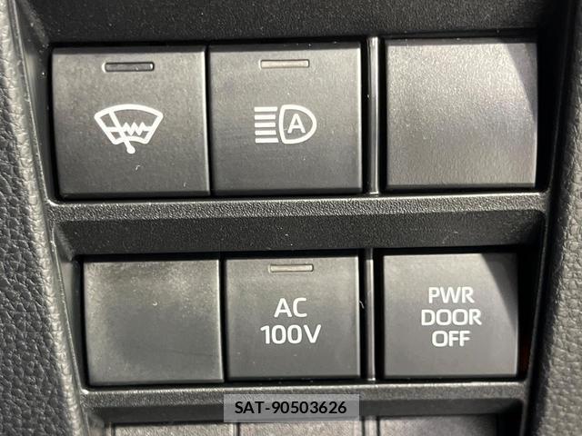 Toyota NOAH 2025-02 7797451-6