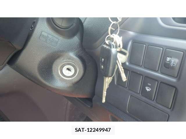 Toyota NOAH 2015-07 7797458-8