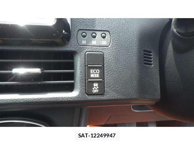 Toyota NOAH 2015-07 7797458-9