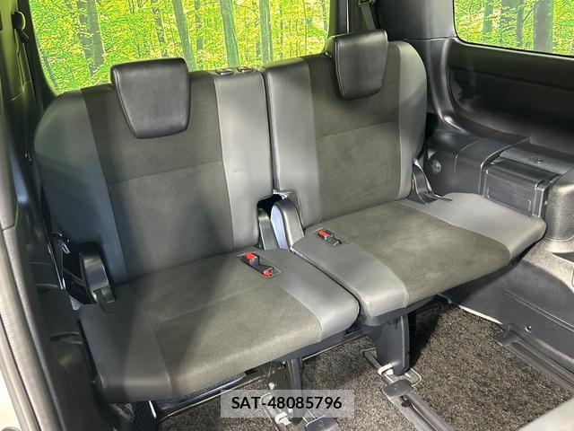Toyota NOAH 2019-11 7797630-8