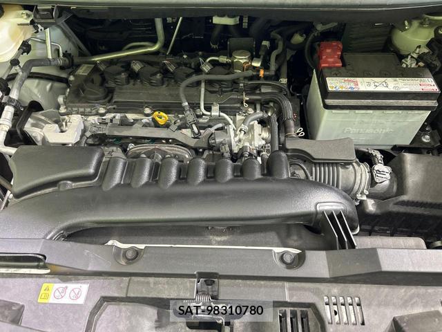 Toyota NOAH 2023-01 7797646-17