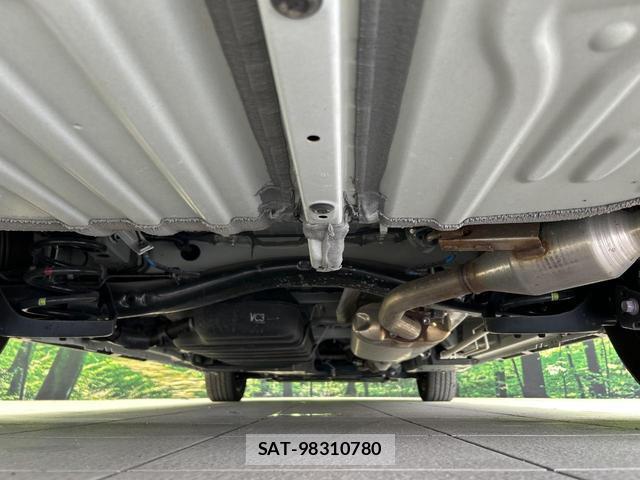 Toyota NOAH 2023-01 7797646-18