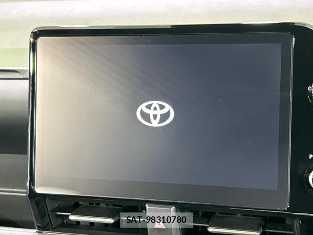 Toyota NOAH 2023-01 7797646-3