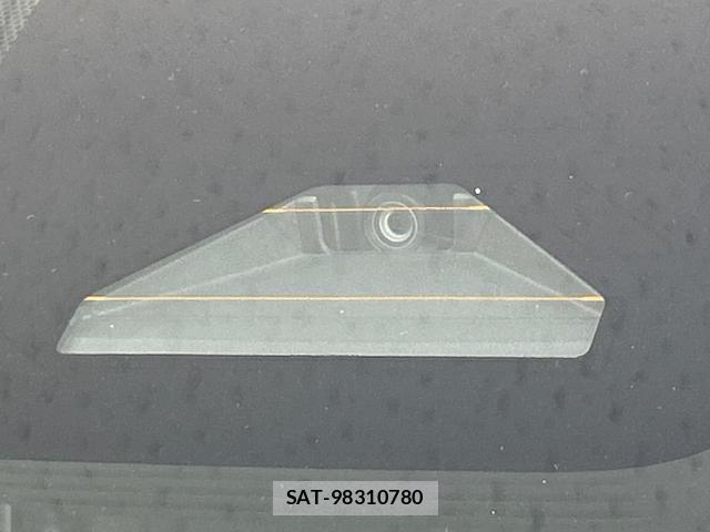 Toyota NOAH 2023-01 7797646-5