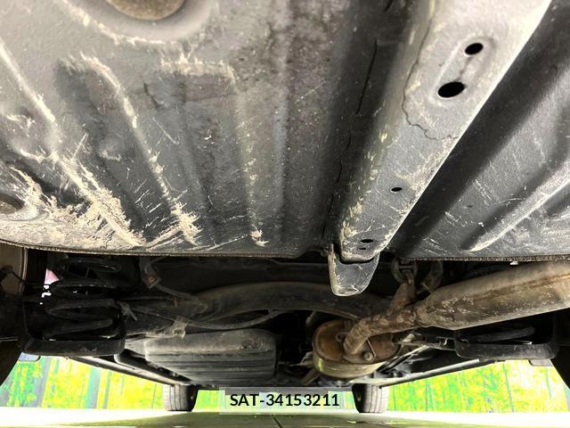 Toyota NOAH 2017-09 7798084-19