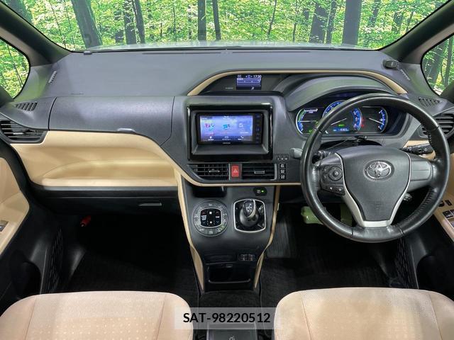 Toyota NOAH 2014 7798098-1