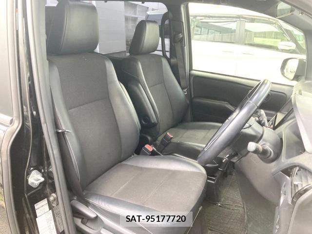 Toyota NOAH 2016-09 7798253-8